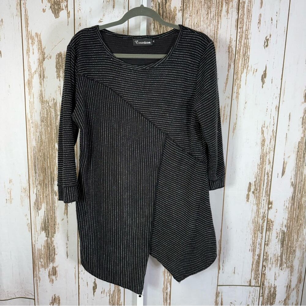 Creation, Black Striped Women's Blouse. Size Medium. Good used condition!